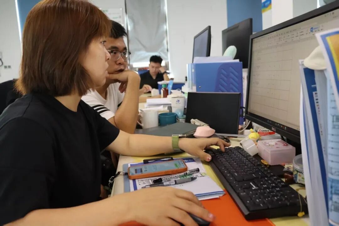 坚守亚沙岗位&mdash;&mdash;这个清明假期，他们在冲刺